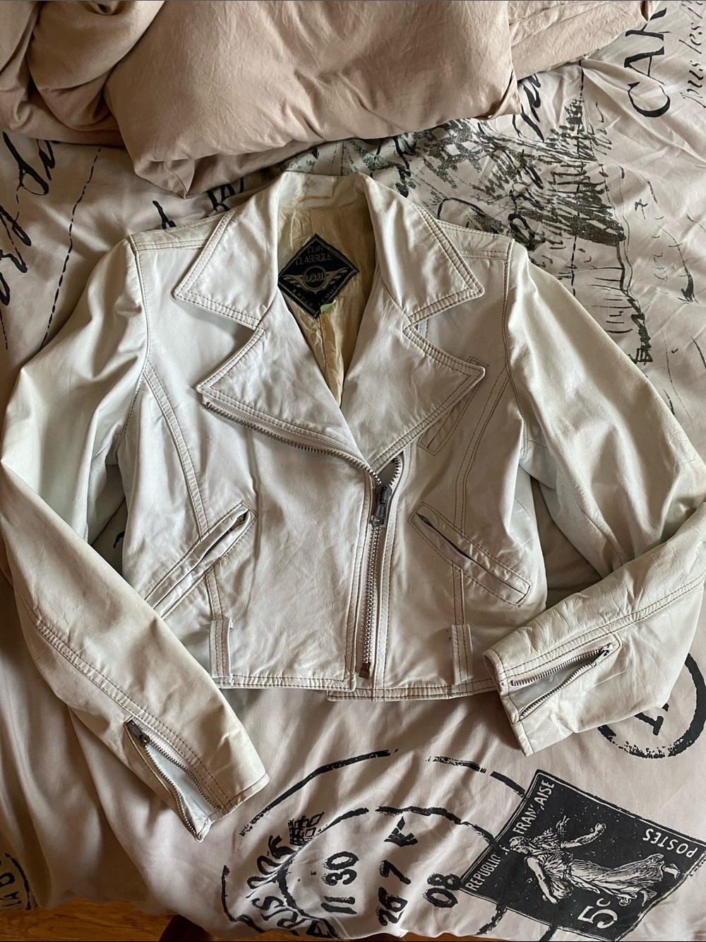 80’s Classic Women's White Leather Moto Jacket VINTAGE SIZE SMALL